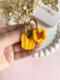 Pampilles SERENA poivron couleur corail, jaune ou rouge - boucles d’oreilles interchangeables