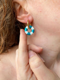 Pampilles MAËLLE petite bouée blanche et bleu lagon nacré - boucles d’oreilles interchangeables