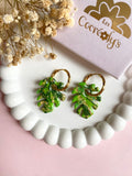 Pampilles SIA feuille de monstera effet marbré ou effet gouttelettes - boucles d’oreilles interchangeables