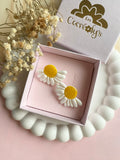 Puces d’oreilles MAUD blanche marguerite