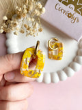 Pampilles ÉZIA marbré jaune, jaune soleil, blanc et doré - boucles d’oreilles interchangeables