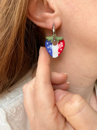 Pampilles fraise bleu blanc rouge SERENA à points blancs - boucles d’oreilles interchangeable