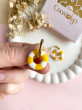Pampilles MAËLLE petite bouée jaune mangue ou caramel - boucles d’oreilles interchangeables