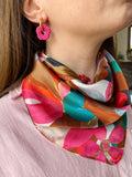 BOX SOLÉA, Une box fleurie de 3 paires de Pampilles interchangeables + son foulard assorti