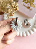 Pampilles APPOLINE blanche éclats doré ou argenté - boucles d’oreilles interchangeables