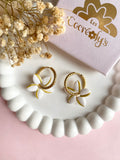 Pampilles TIARÉ rose tropical doré ou blanche dorée - boucles d’oreilles interchangeables