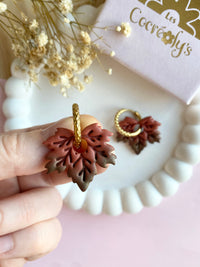 Pampilles CALISTA feuille d'érable couleur terracotta pointe nacrée marron - boucles d’oreilles interchangeables