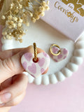Pampilles INAYA motifs coeurs, beige ou corail intense - boucles d’oreilles interchangeables