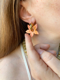 Pampilles DAPHNÉ étoile de mer réversibles couleur pêche et pointe de corail et terracotta nacré - boucles d’oreilles interchangeables