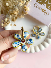 Pampilles NAÏA motifs fleuris bleu doré - boucles d’oreilles interchangeables