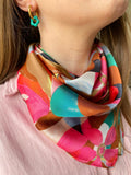 BOX SOLÉA, Une box fleurie de 3 paires de Pampilles interchangeables + son foulard assorti