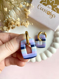 Pampilles ÉZIA à rayures bleu dragée, marine, lavande, lilas et blanc nacré - boucles d’oreilles interchangeables