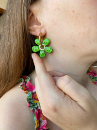 Pampilles NAÏA réversibles vert, recto métallisé coeur pailleté et verso motifs à pois blancs - boucles d’oreilles interchangeables
