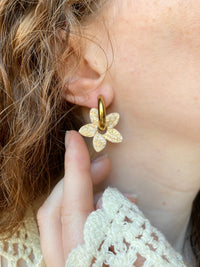 Pampilles TIARÉ beige doré ou corail - boucles d’oreilles interchangeables