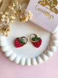 Pampilles SERENA fraise rouge strié pailletée à points blancs - boucles d’oreilles interchangeable