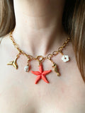 Collier MAUDE étoile de mer corail - avec 5 charm's interchangeables