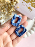 Pampilles ÉZIA marbré bleu marine blanc - boucles d’oreilles interchangeables