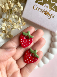 Pampilles fraise rouge à points blancs SERENA - boucles d’oreilles interchangeable