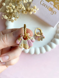 Pampilles JEANINE coquillage aux jolis tons pastels et pointe de dorée - boucles d’oreilles interchangeables