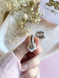 Pampilles FLORETTE blanche éclats argentés - boucles d’oreilles interchangeables