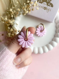 Pampilles APPOLINE rose pétale ou amande douce - boucles d’oreilles interchangeables