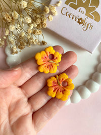 Pampilles PAULA hibiscus rouge ou jaune - boucles d’oreilles interchangeables