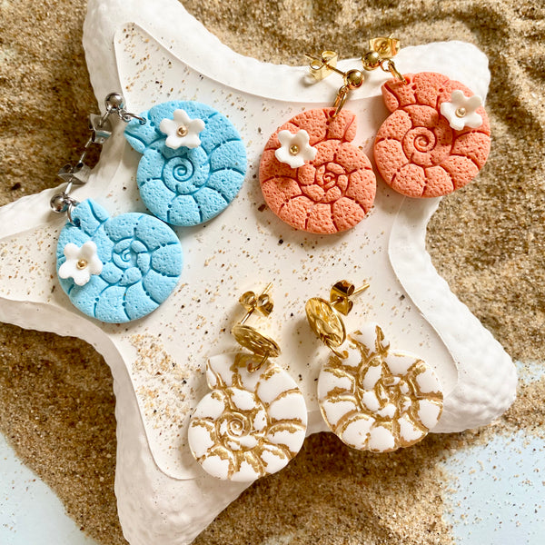 Puces d’oreilles pendante HINA