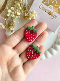 Pampilles SERENA fraise rouge strié pailletée à points blancs - boucles d’oreilles interchangeable