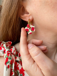 Pampilles FLORALIE réversibles écru fraises - boucles d’oreilles interchangeables