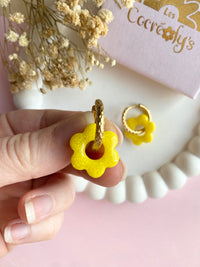 Pampilles MARIETTE jaune ou abricot PAILLETÉES - boucles d’oreilles interchangeables