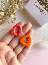 Pampilles AMBRE réversibles mandarine motifs couleur framboise - boucles d’oreilles interchangeables