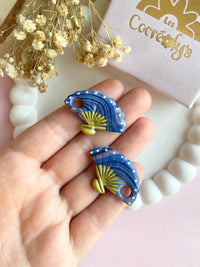 Pampilles MAÏNA éventail bleu strié - boucles d’oreilles interchangeables