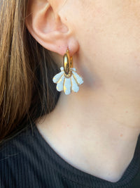 Pampilles JEANINE blanc cassé pointe de doré - boucles d’oreilles interchangeables