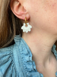 Pampilles JEANINE marbré couleurs lavande, lilas, blanc nacré réversibles - boucles d’oreilles interchangeables