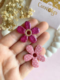 Pampilles NAÏA réversibles rose intense, recto métallisé coeur pailleté et verso motifs à pois blancs - boucles d’oreilles interchangeables
