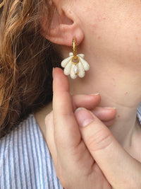 Pampilles JEANINE blanc nacré + pampilles perle d'eau douce - boucles d’oreilles interchangeables