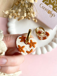 Pampilles INAYA beige effet sable chaud motifs étoiles de mer terracotta nacré - boucles d’oreilles interchangeables