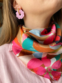 BOX SOLÉA, Une box fleurie de 3 paires de Pampilles interchangeables + son foulard assorti