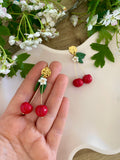 Puces d’oreilles pendante Cerise