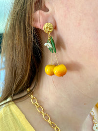 Puces d’oreilles pendante Cerise