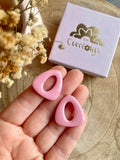 Pampilles AMBRE rose uni ou vanille motif léopard rose réversibles - boucles d’oreilles interchangeables