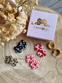 Pampilles FLORALIE réversibles noir, moka ou rose motif léopard , ou rose motif cœurs rouges - boucles d’oreilles interchangeables